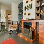 Sa Dias House By Ah São Jorge